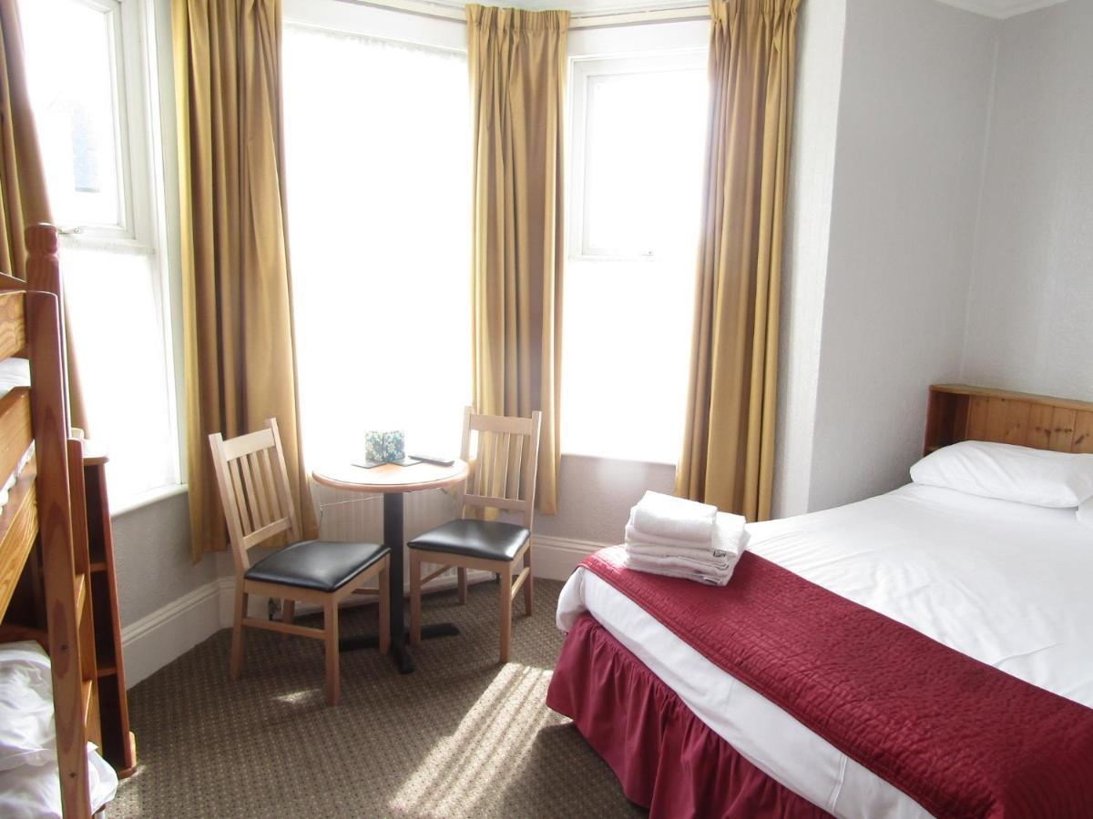 Silverstone House Great Yarmouth Room photo